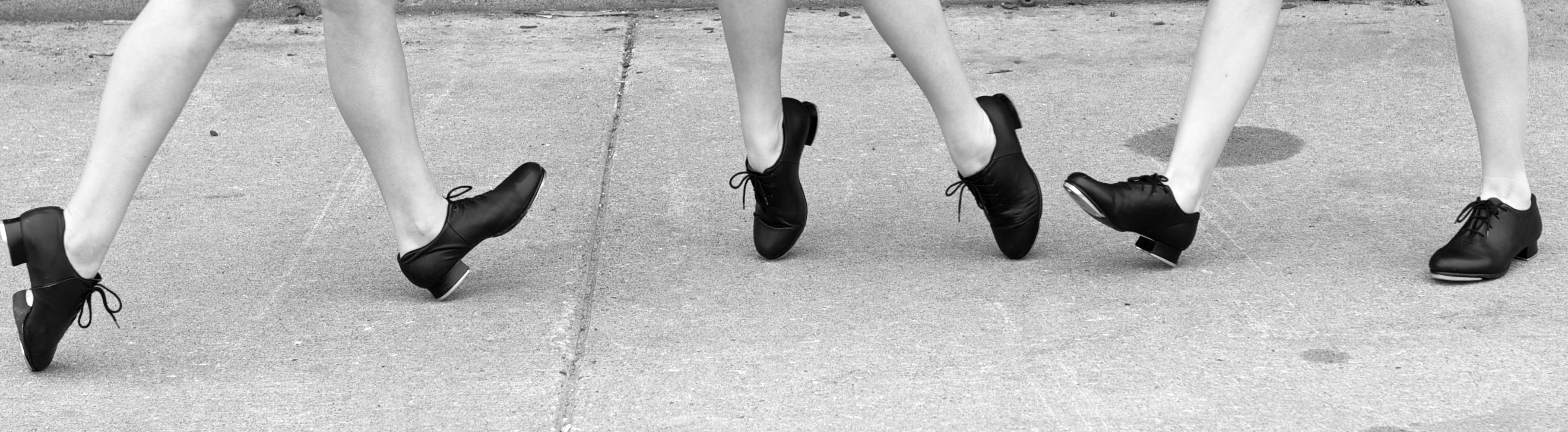 shoe tapping dance